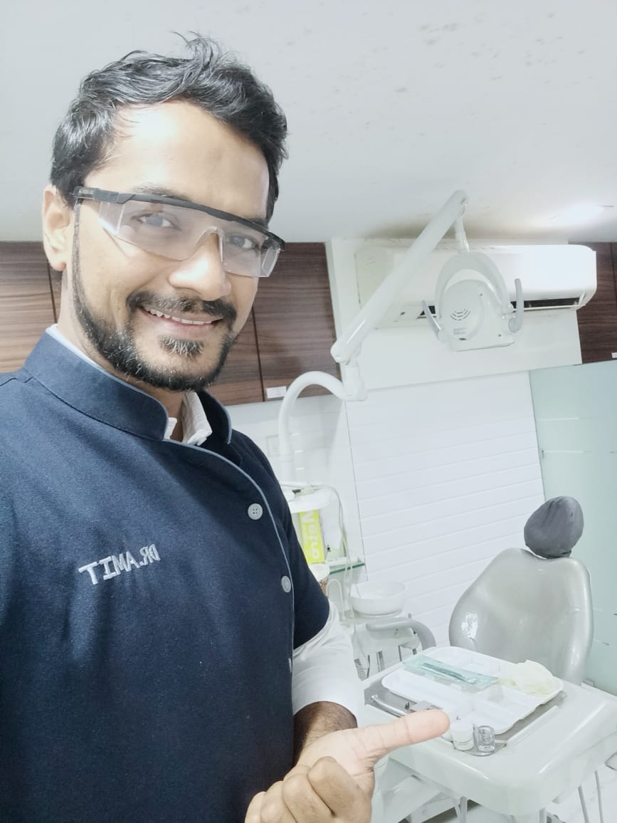 Cosmetic Dentist in Mumbai - Dr. Amit Oswal